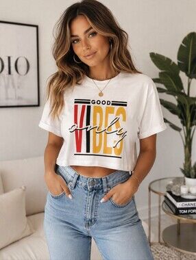 " GOOD VIBES ONLY" Crop T Shirt by Fashion Nov, Size S